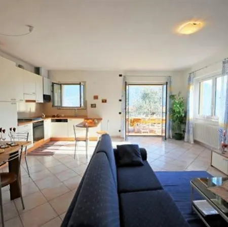 Apartmán Sleeps 7 *